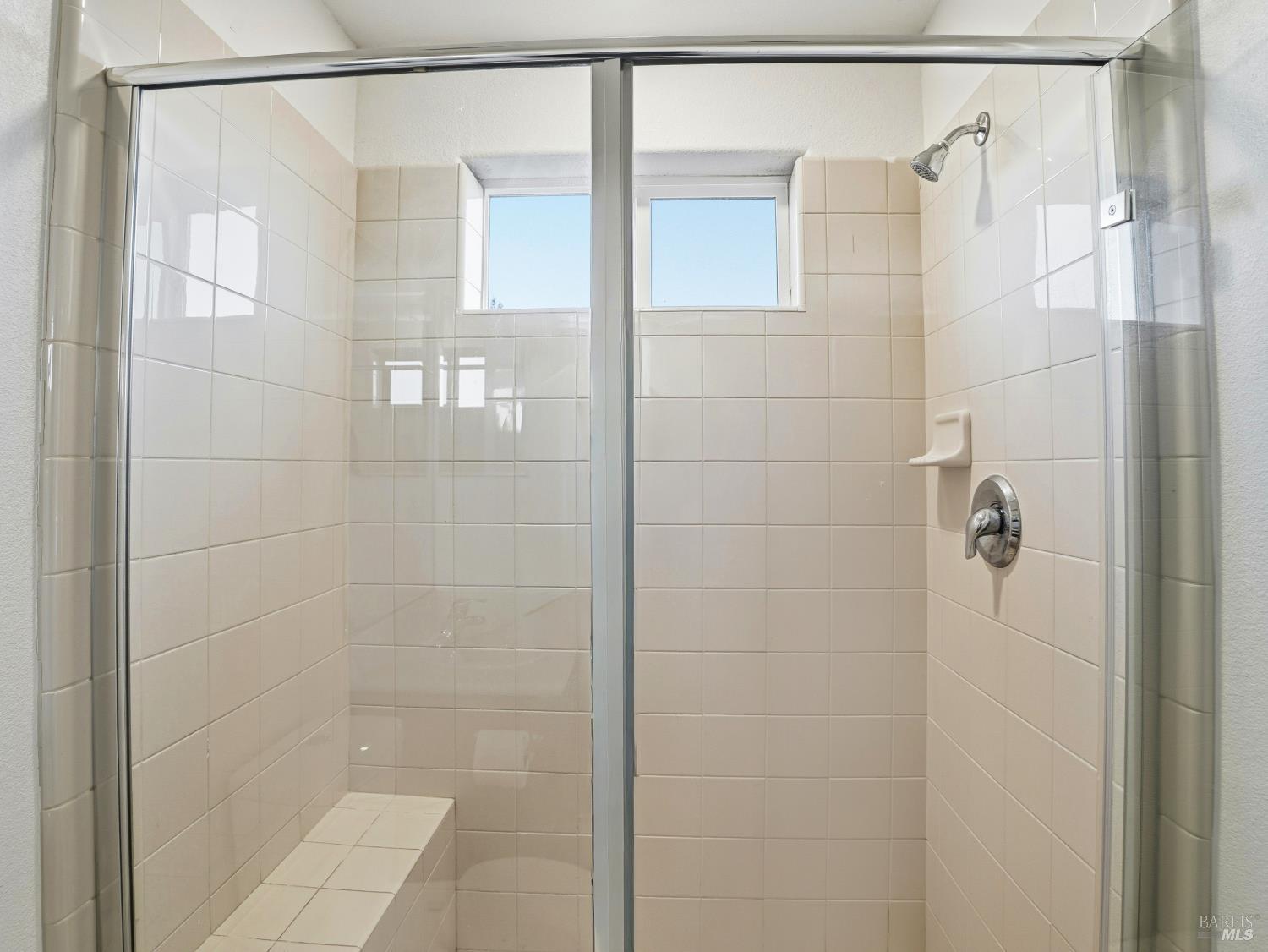 Detail Gallery Image 41 of 60 For 4424 Streamside Dr, Santa Rosa,  CA 95409 - 3 Beds | 3/1 Baths