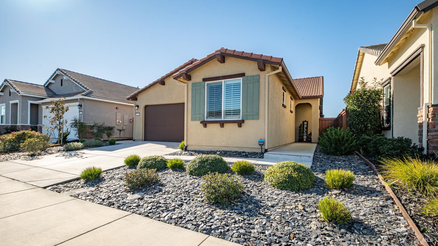 Detail Gallery Image 4 of 59 For 2395 Front Porch Ln, Rio Vista,  CA 94571 - 2 Beds | 2 Baths