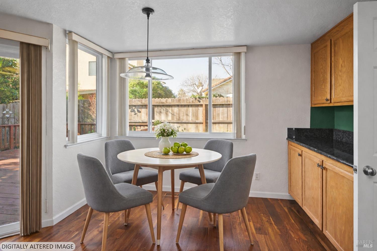 Detail Gallery Image 21 of 53 For 2913 Willow Ct, Fairfield,  CA 94533 - 4 Beds | 3 Baths