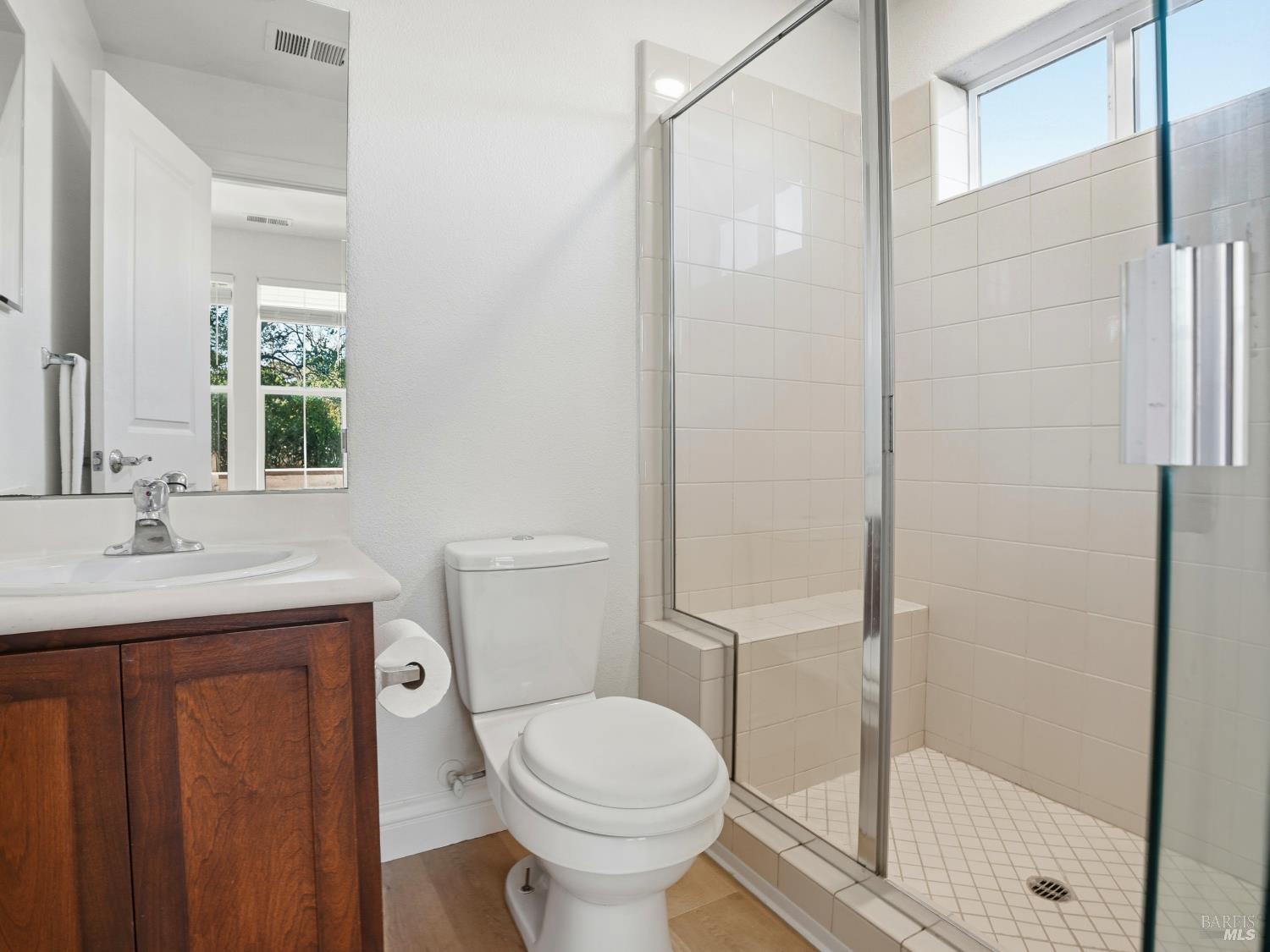 Detail Gallery Image 48 of 60 For 4424 Streamside Dr, Santa Rosa,  CA 95409 - 3 Beds | 3/1 Baths