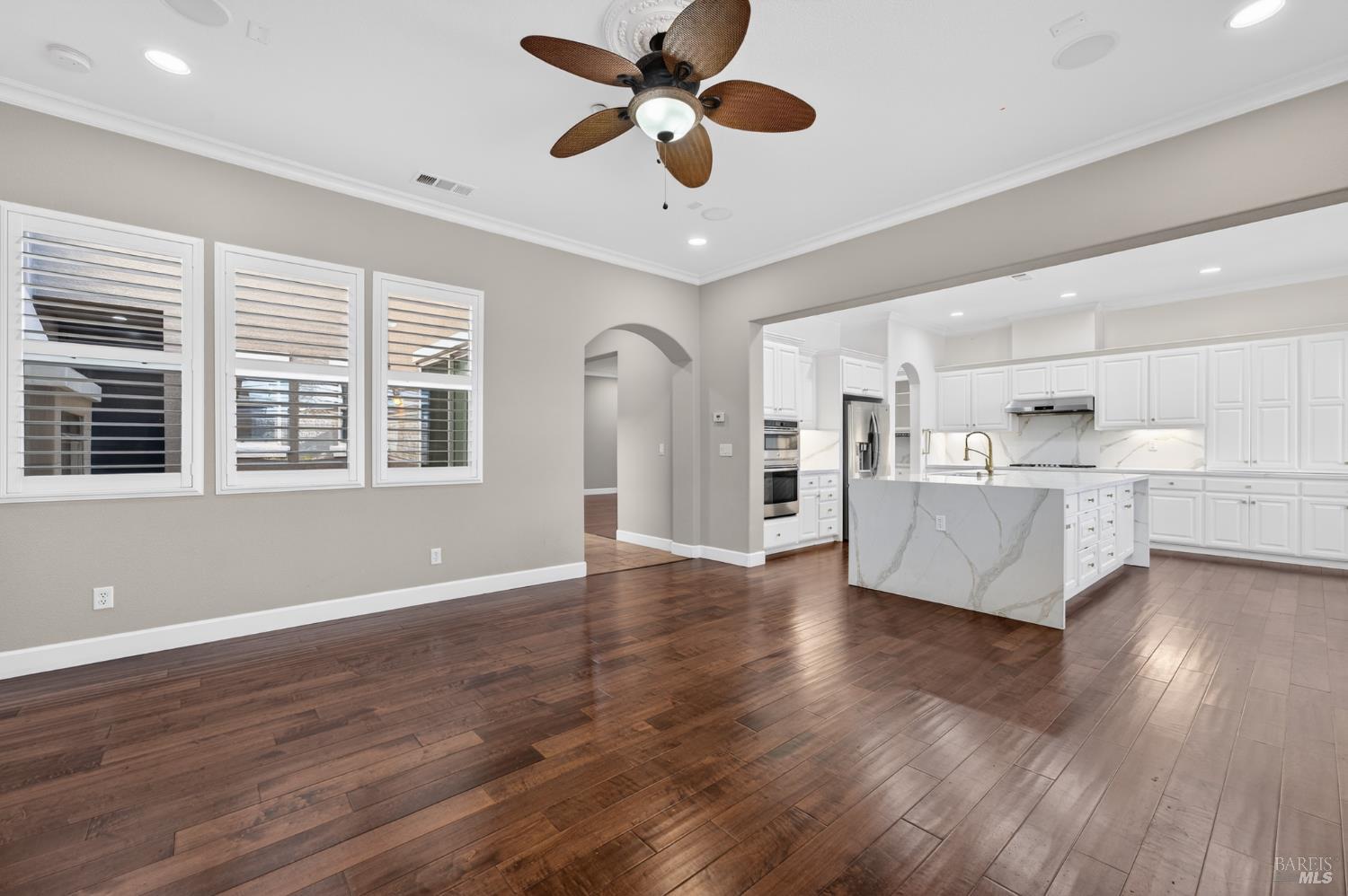 Detail Gallery Image 36 of 81 For 247 Cantada Way, American Canyon,  CA 94503 - 5 Beds | 4/1 Baths