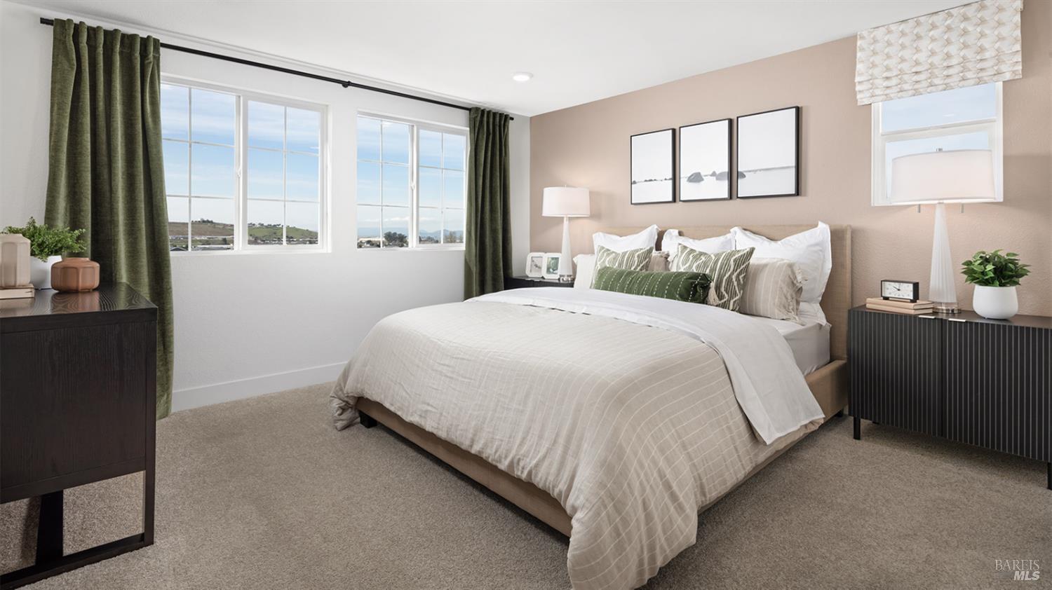 Detail Gallery Image 10 of 15 For 7 Capri Ct, American Canyon,  CA 94503 - 3 Beds | 2/1 Baths