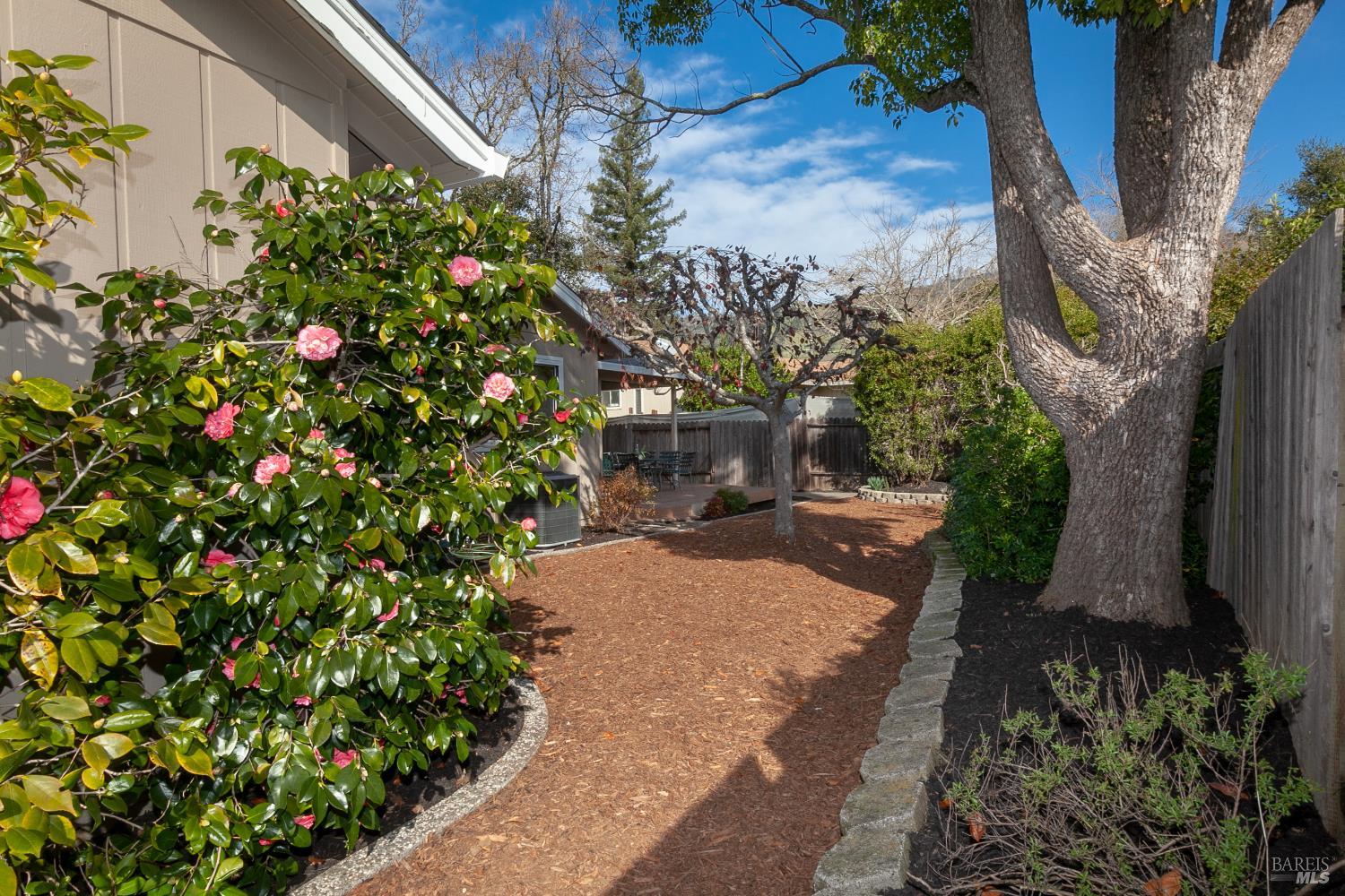 Detail Gallery Image 26 of 27 For 5530 Dupont Dr, Santa Rosa,  CA 95409 - 3 Beds | 2 Baths