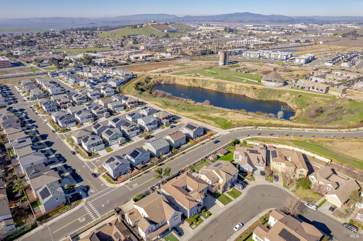 Detail Gallery Image 19 of 81 For 247 Cantada Way, American Canyon,  CA 94503 - 5 Beds | 4/1 Baths