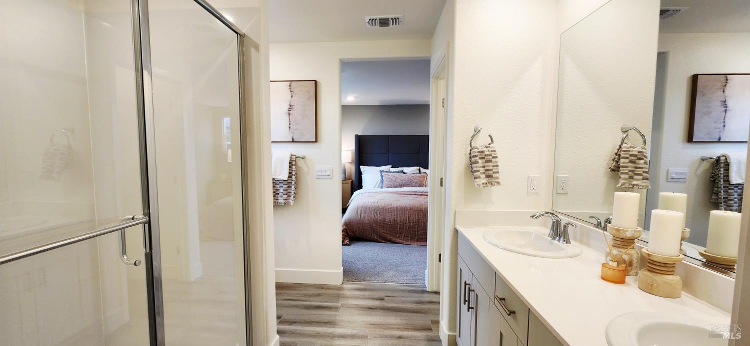 Detail Gallery Image 17 of 22 For 11 Capri Ct, American Canyon,  CA 94503 - 4 Beds | 2/1 Baths