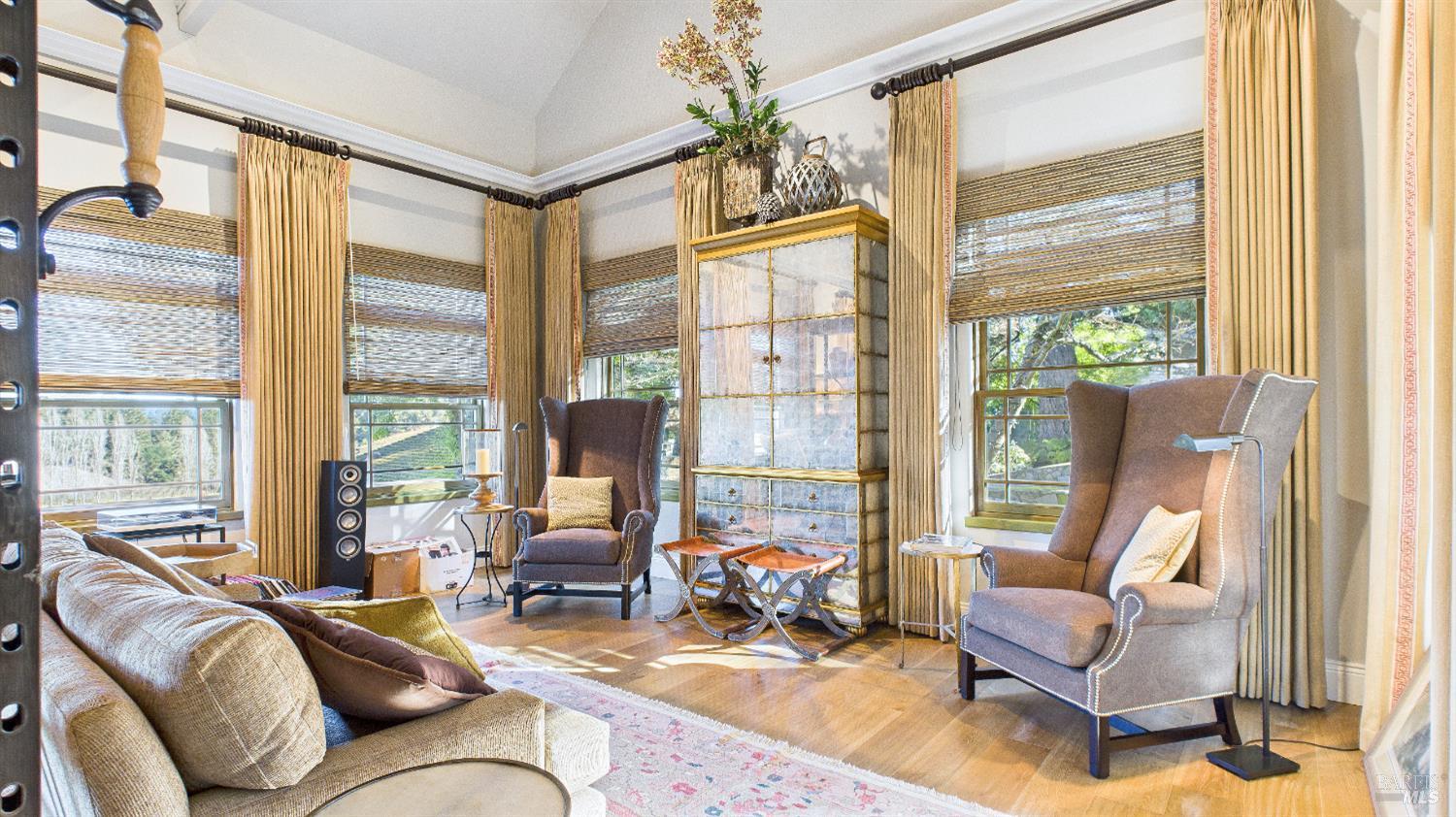 Detail Gallery Image 45 of 45 For 3225 W Dry Creek Rd, Healdsburg,  CA 95448 - 3 Beds | 4/1 Baths