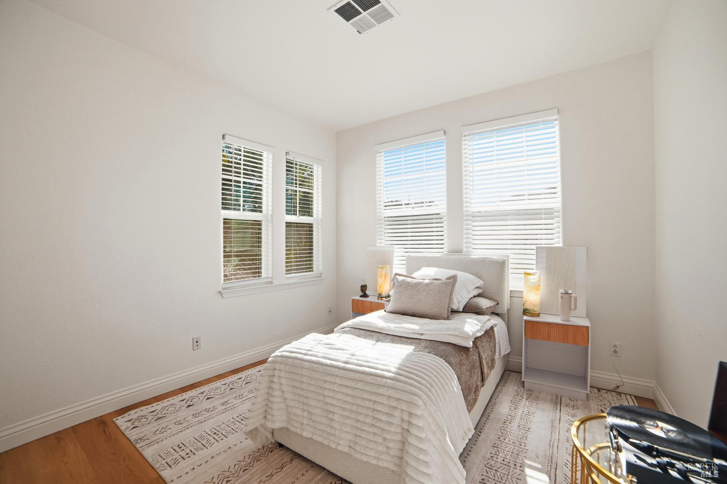 Detail Gallery Image 30 of 43 For 4077 Calloway Dr, Santa Rosa,  CA 95409 - 3 Beds | 2/1 Baths