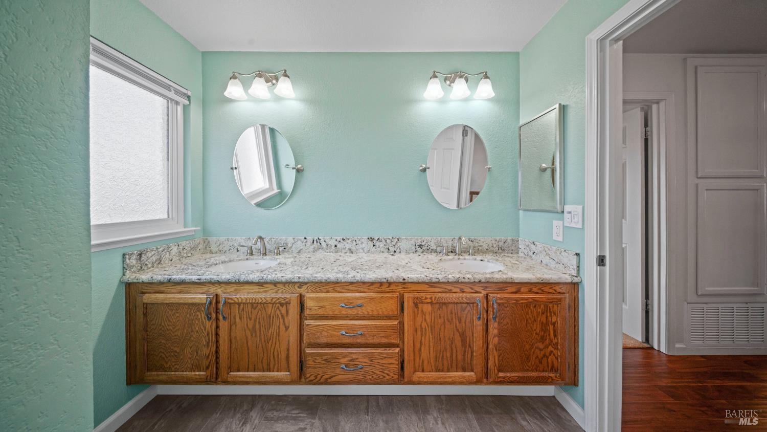 Detail Gallery Image 33 of 53 For 2913 Willow Ct, Fairfield,  CA 94533 - 4 Beds | 3 Baths