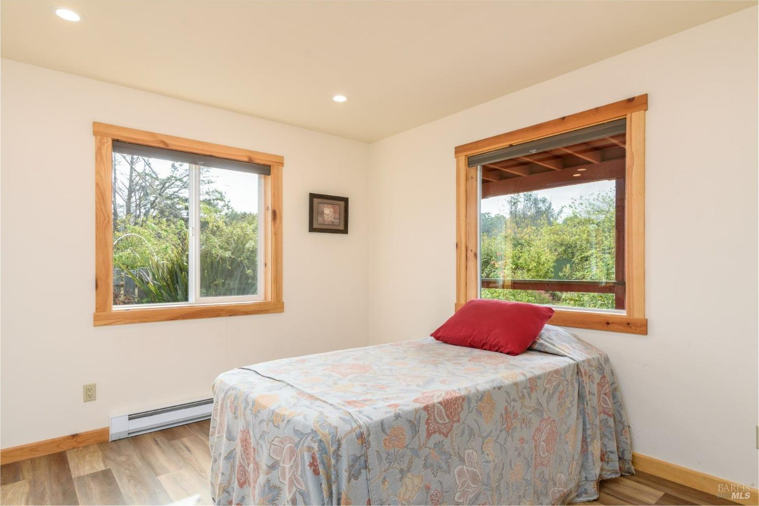 Detail Gallery Image 30 of 40 For 44120 Biaggi Rd, Manchester,  CA 95459 - 2 Beds | 2/1 Baths