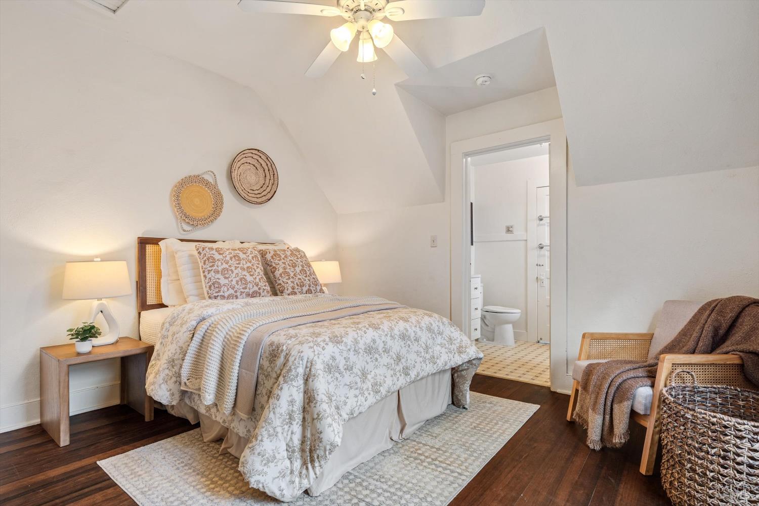 Detail Gallery Image 26 of 40 For 317 8th St, Petaluma,  CA 94952 - – Beds | – Baths