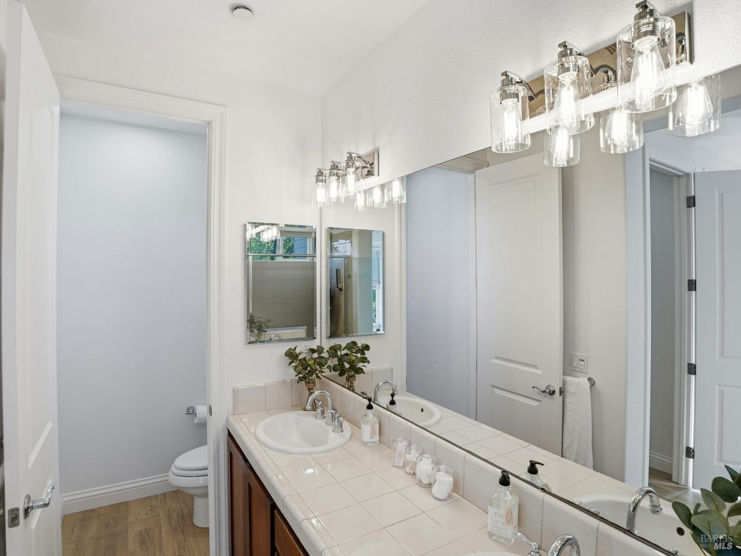 Detail Gallery Image 43 of 60 For 4424 Streamside Dr, Santa Rosa,  CA 95409 - 3 Beds | 3/1 Baths