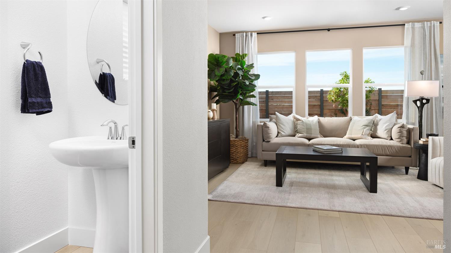 Detail Gallery Image 4 of 15 For 7 Capri Ct, American Canyon,  CA 94503 - 3 Beds | 2/1 Baths