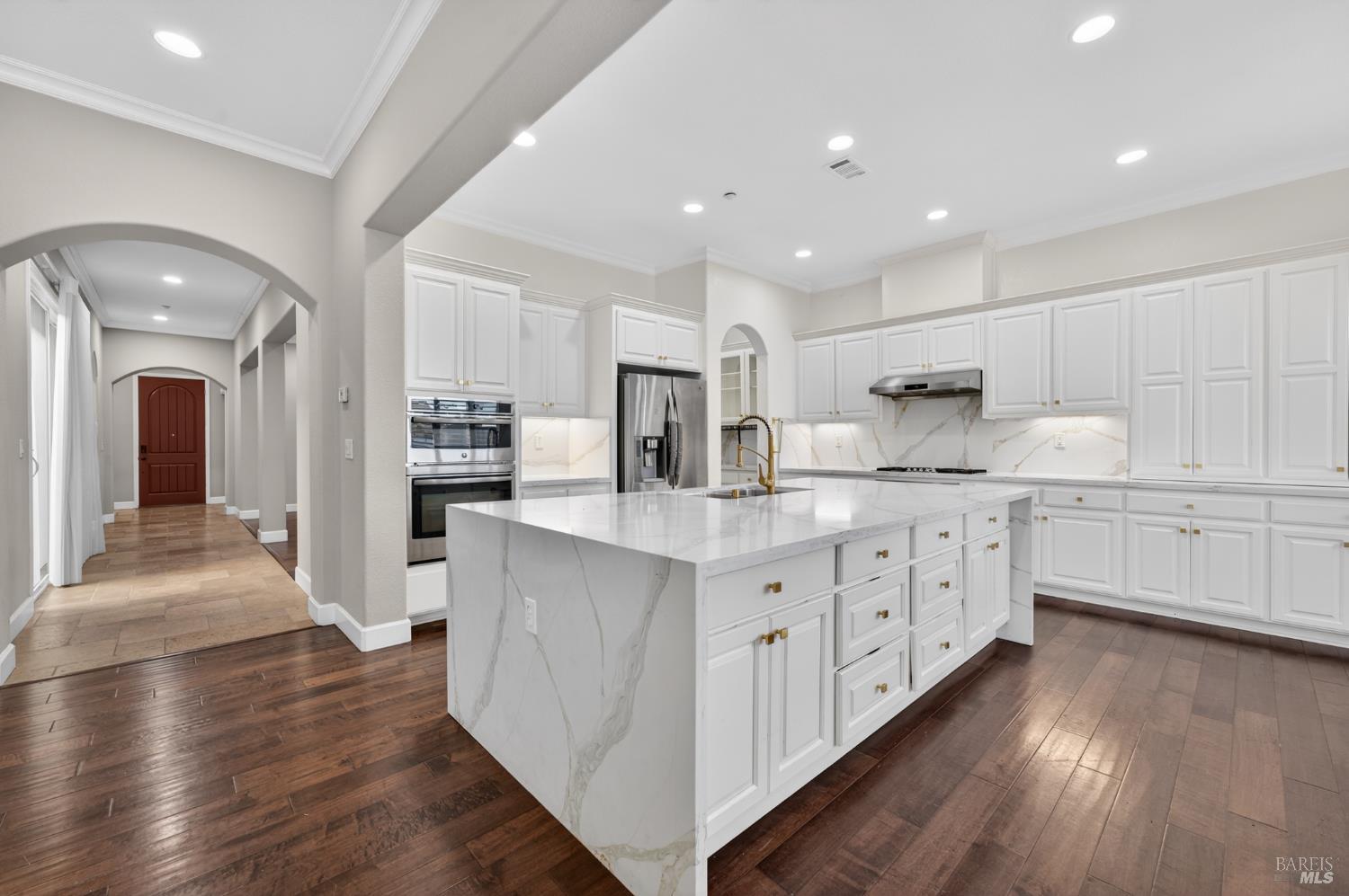 Detail Gallery Image 38 of 81 For 247 Cantada Way, American Canyon,  CA 94503 - 5 Beds | 4/1 Baths