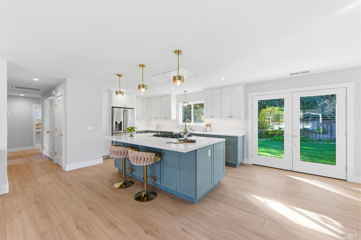 Detail Gallery Image 16 of 54 For 883 Cordilleras Dr, Sonoma,  CA 95476 - 3 Beds | 2 Baths