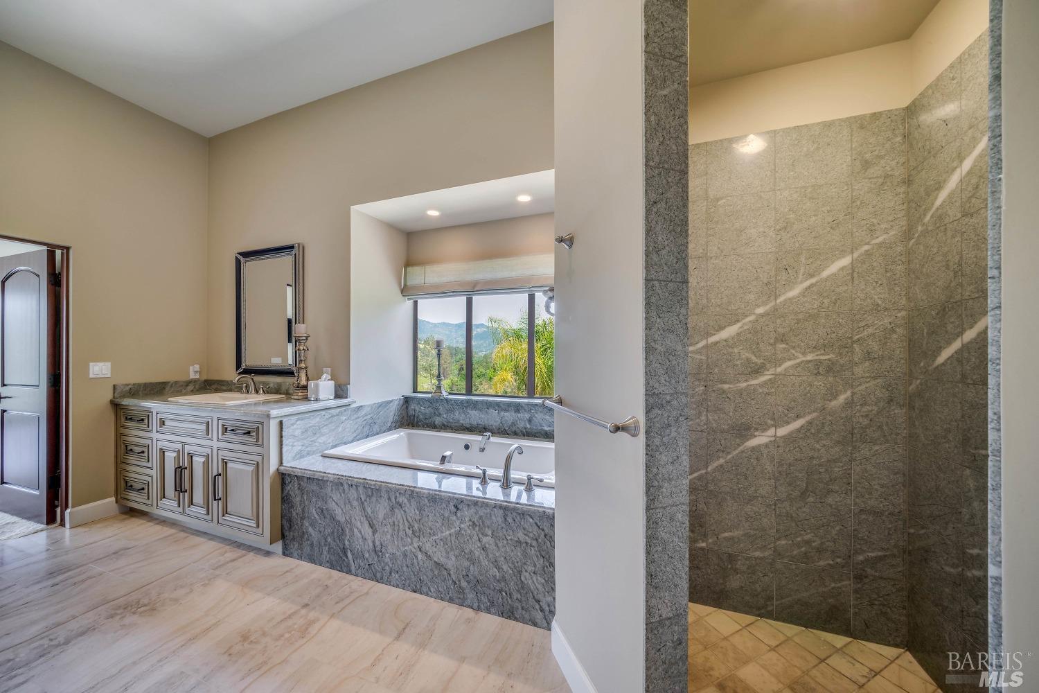 Detail Gallery Image 25 of 50 For 4447 N St. Helena Hwy, Calistoga,  CA 94515 - 3 Beds | 3/1 Baths