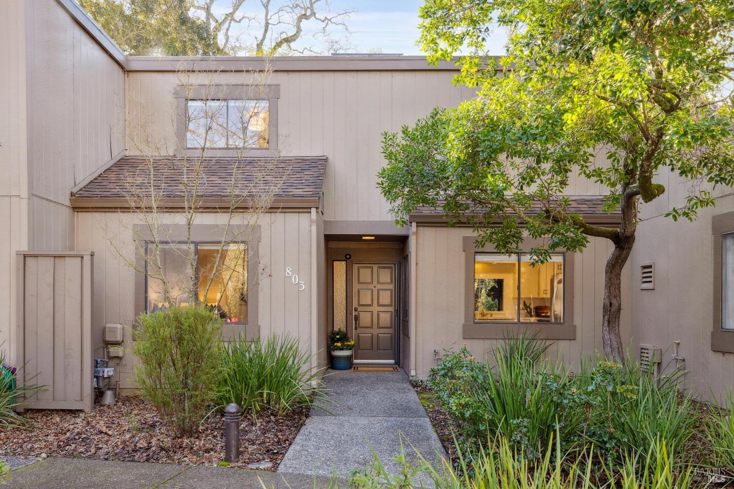 Detail Gallery Image 56 of 61 For 803 Indian Way, Novato,  CA 94949 - 3 Beds | 2 Baths