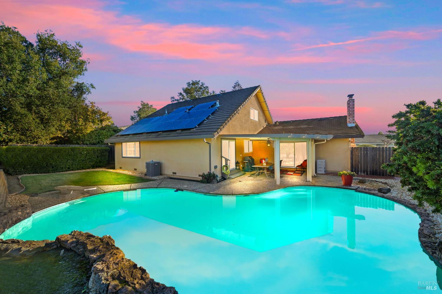 Detail Gallery Image 42 of 47 For 2222 Madrone Dr, Fairfield,  CA 94534 - 4 Beds | 3 Baths