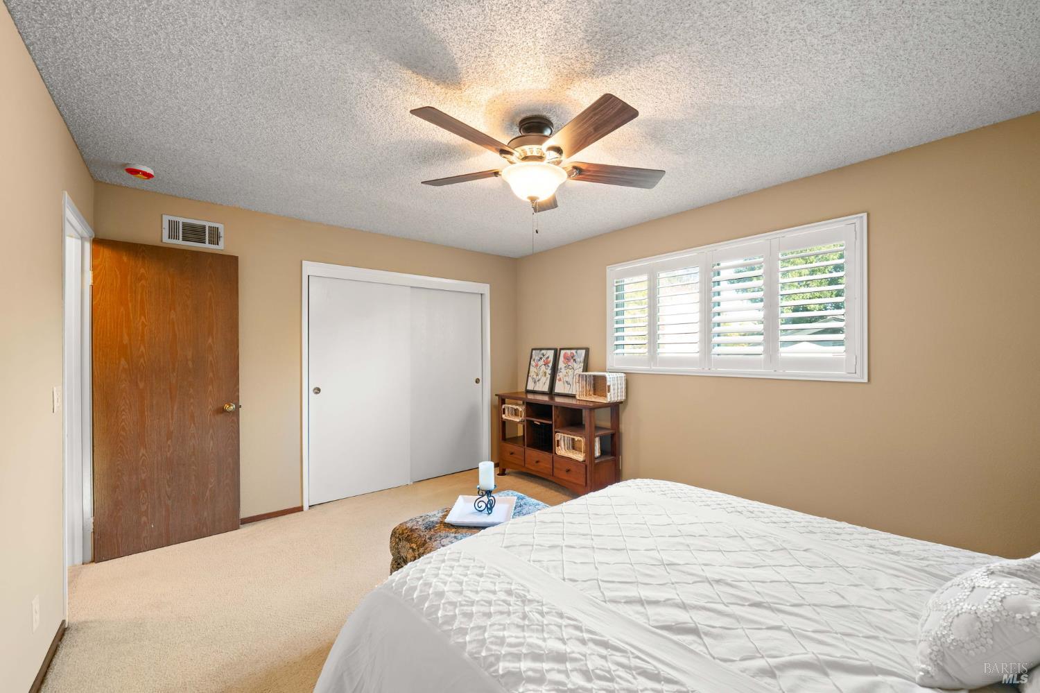 Detail Gallery Image 25 of 47 For 2222 Madrone Dr, Fairfield,  CA 94534 - 4 Beds | 3 Baths