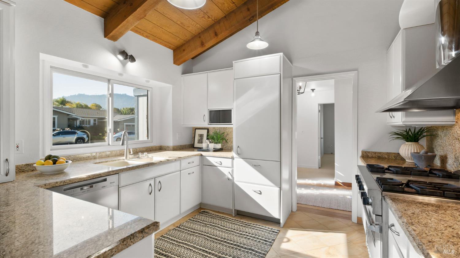 Detail Gallery Image 12 of 58 For 49 via La Brisa Unkn, Larkspur,  CA 94939 - 3 Beds | 2 Baths