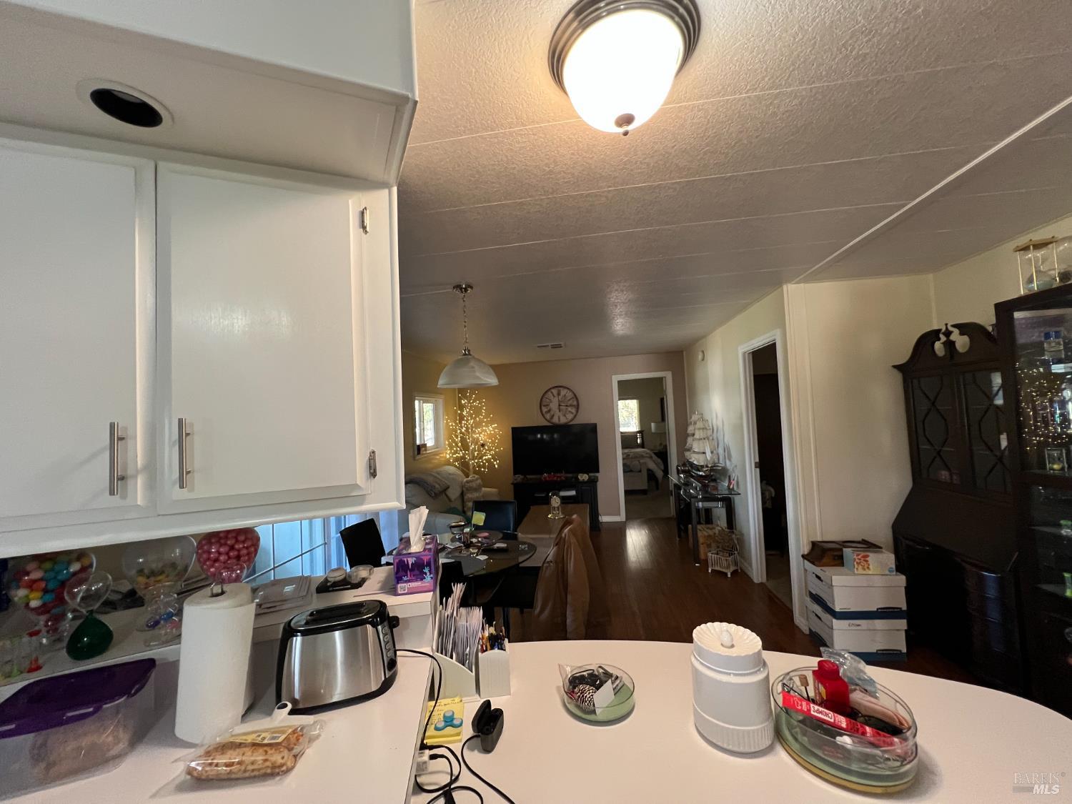 Detail Gallery Image 41 of 55 For 161 Bear Flag Rd, Sonoma,  CA 95476 - 2 Beds | 2 Baths