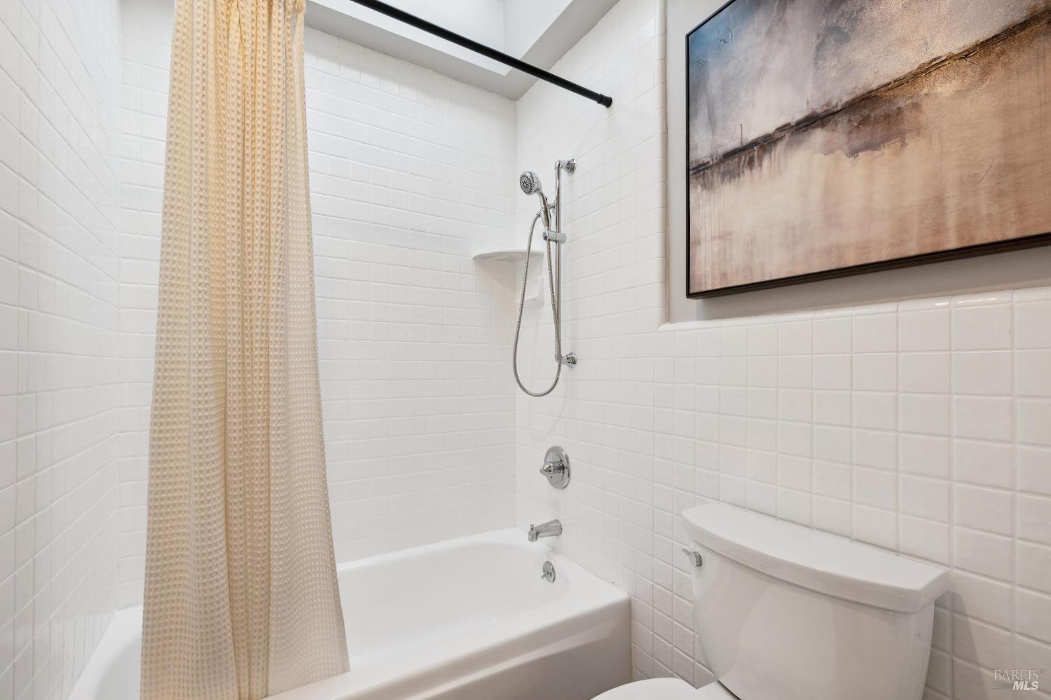 Detail Gallery Image 47 of 61 For 803 Indian Way, Novato,  CA 94949 - 3 Beds | 2 Baths