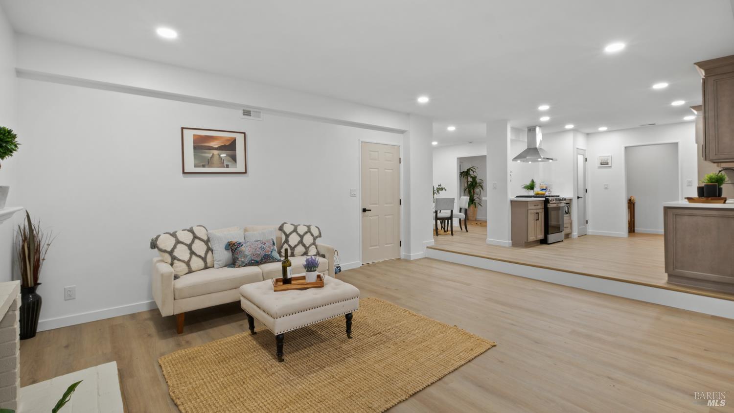 Detail Gallery Image 20 of 50 For 459 Meadowview Dr, Vacaville,  CA 95688 - 5 Beds | 3 Baths