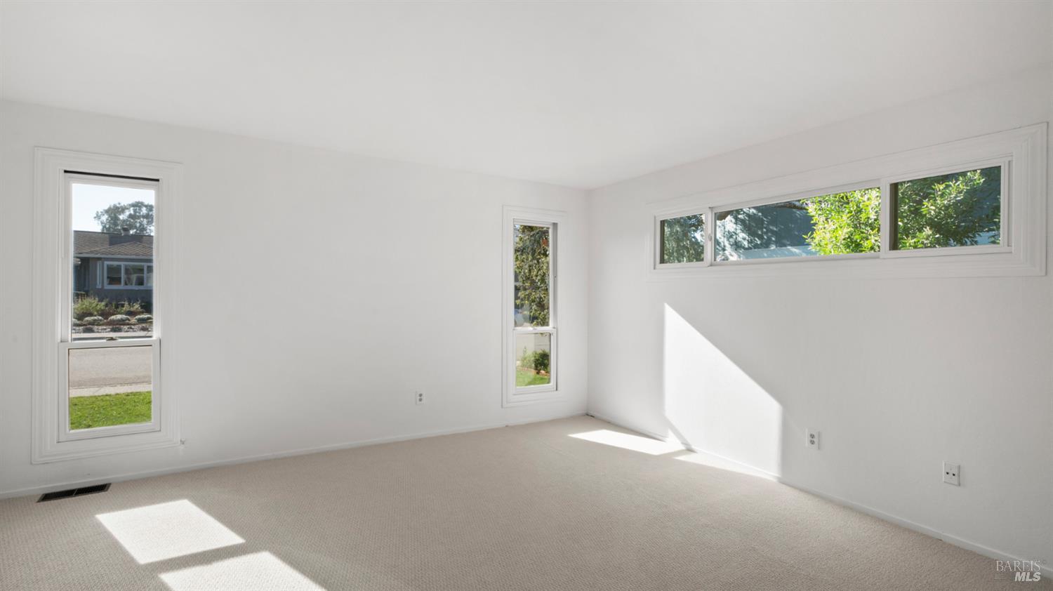 Detail Gallery Image 22 of 58 For 49 via La Brisa Unkn, Larkspur,  CA 94939 - 3 Beds | 2 Baths