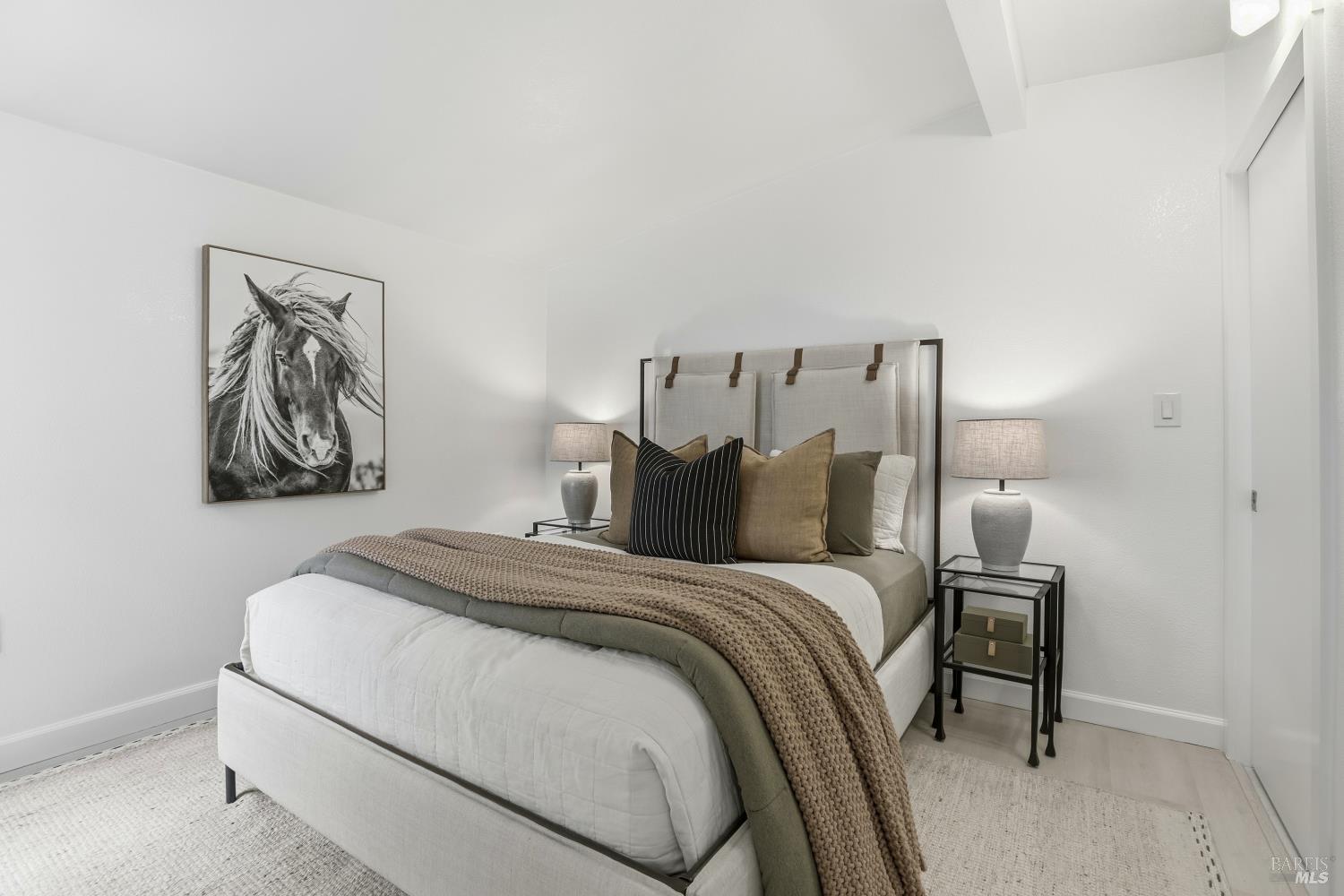 Detail Gallery Image 21 of 45 For 868 Rincon Way, San Rafael,  CA 94903 - 3 Beds | 2 Baths