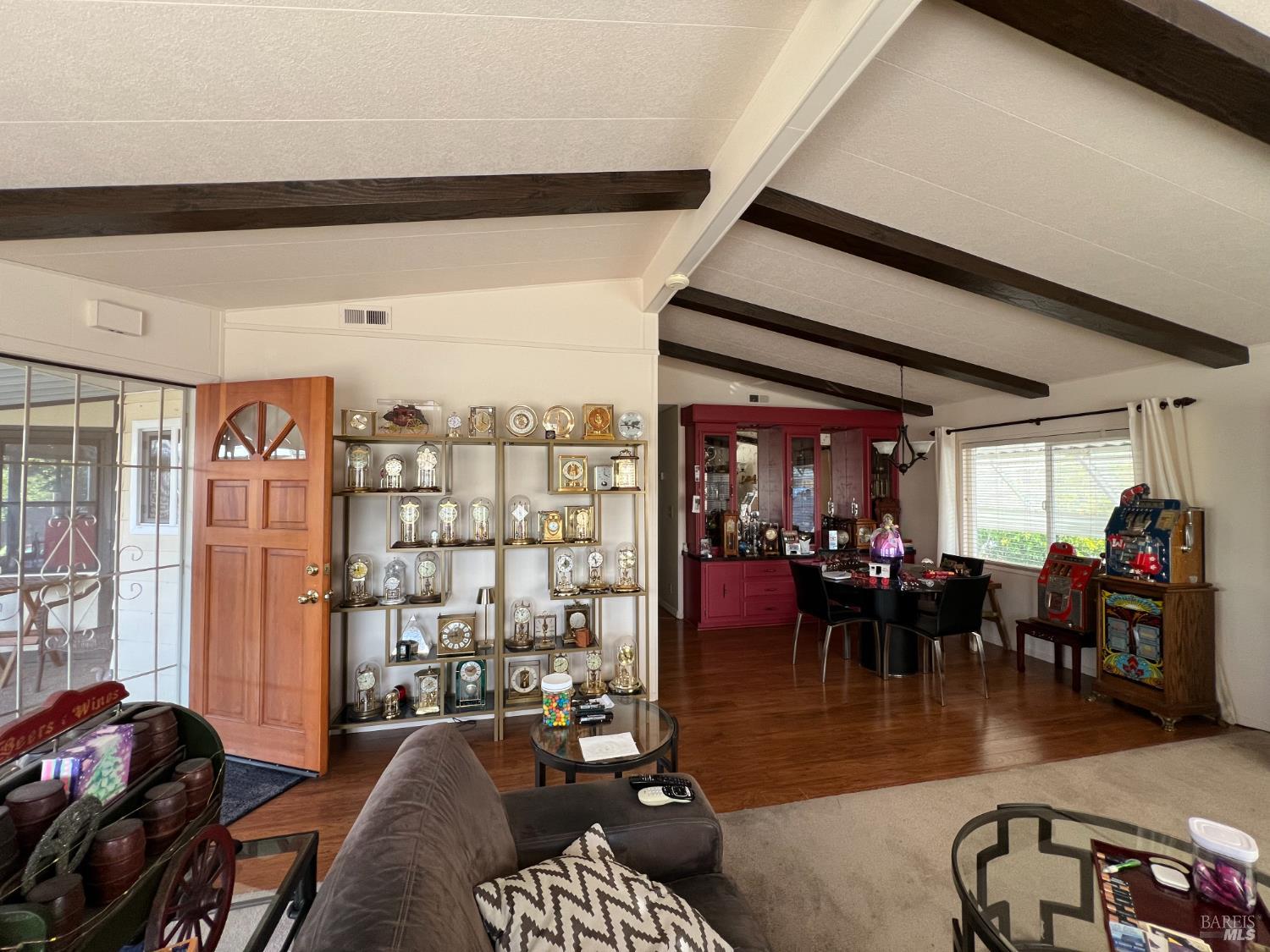 Detail Gallery Image 9 of 55 For 161 Bear Flag Rd, Sonoma,  CA 95476 - 2 Beds | 2 Baths