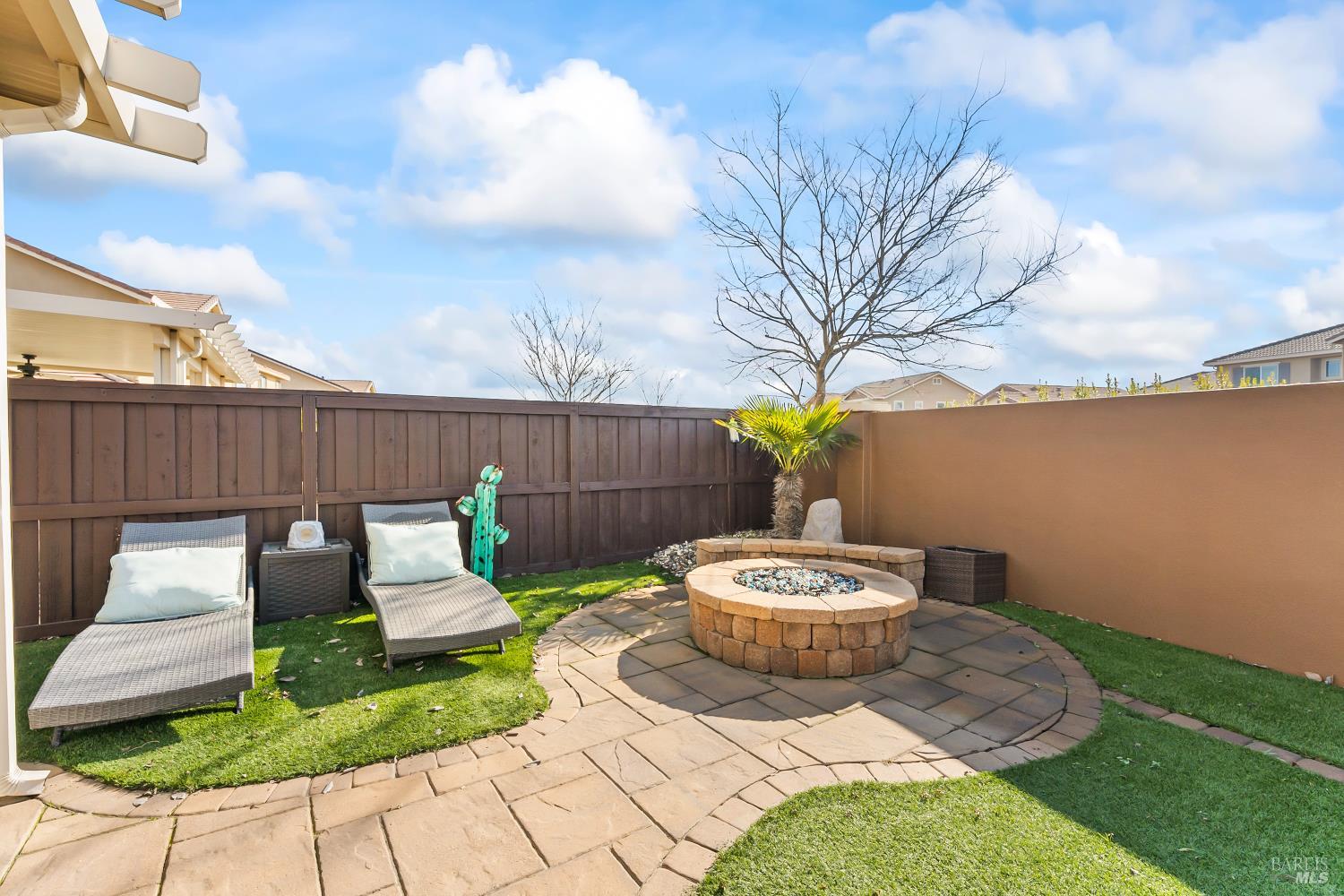 Detail Gallery Image 40 of 42 For 625 Guild Rd, Vacaville,  CA 95688 - 4 Beds | 3 Baths