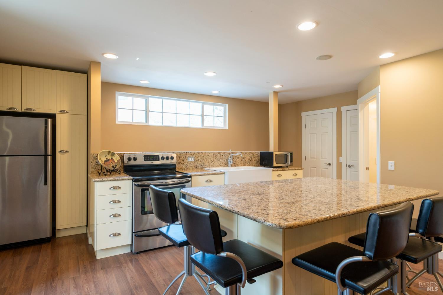 Detail Gallery Image 35 of 47 For 1846 Indian Valley Rd, Novato,  CA 94947 - 3 Beds | 2 Baths