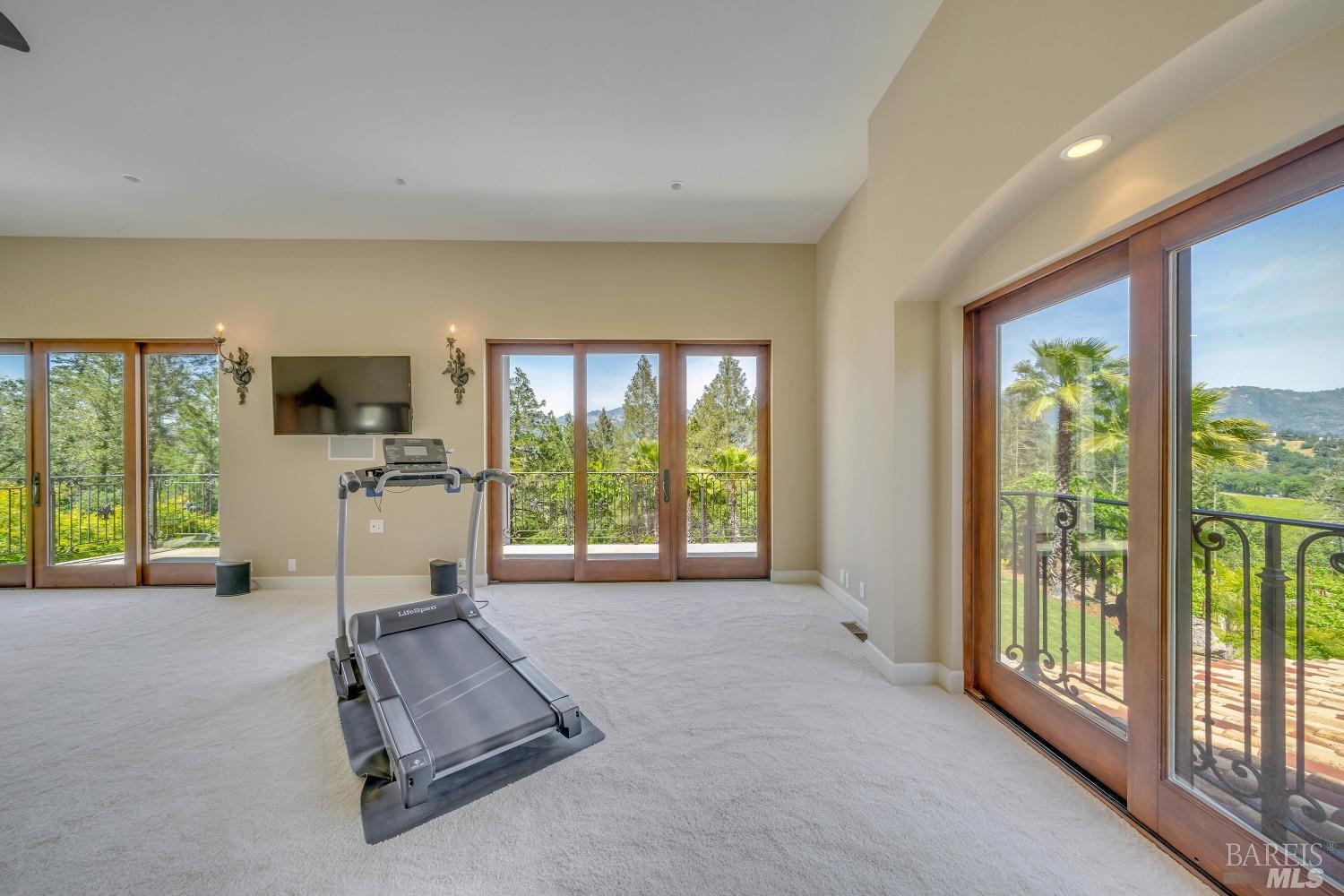 Detail Gallery Image 24 of 50 For 4447 N St. Helena Hwy, Calistoga,  CA 94515 - 3 Beds | 3/1 Baths