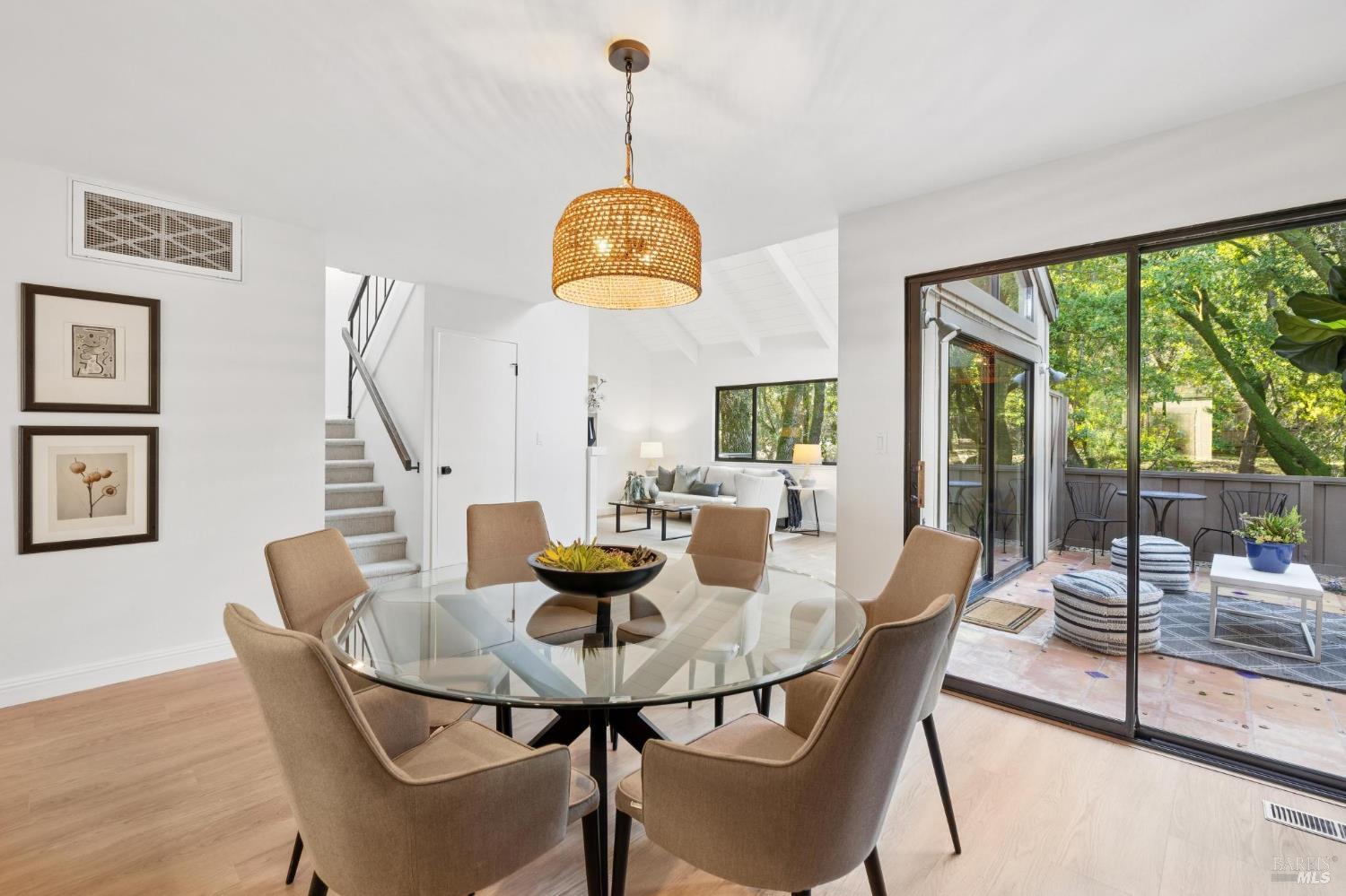 Detail Gallery Image 21 of 61 For 803 Indian Way, Novato,  CA 94949 - 3 Beds | 2 Baths