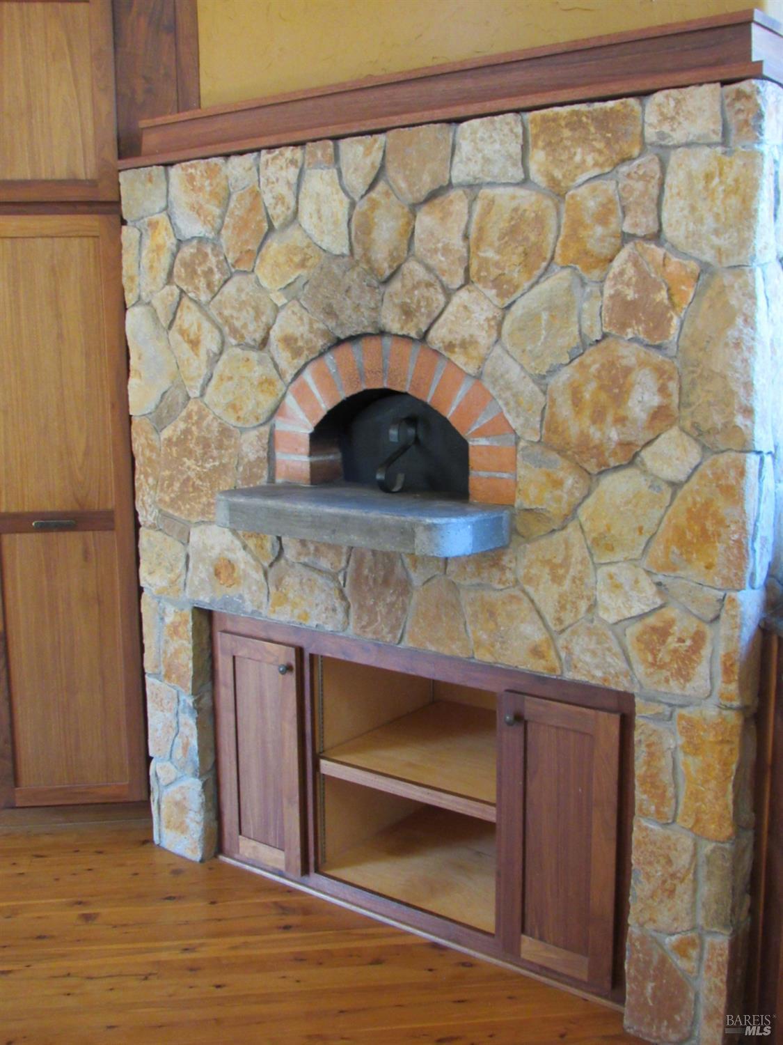 Detail Gallery Image 17 of 70 For 1900 Stagecoach Canyon Rd, Pope Valley,  CA 94567 - 4 Beds | 2/2 Baths