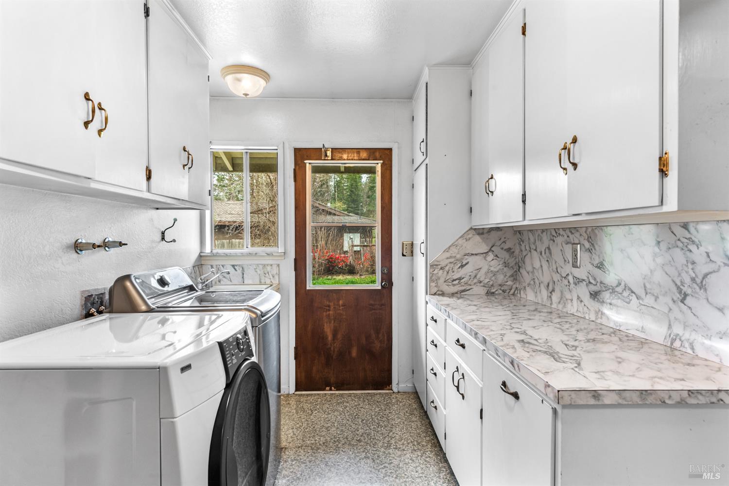 Detail Gallery Image 42 of 54 For 506 La Tierra Dr, Angwin,  CA 94508 - 3 Beds | 3 Baths