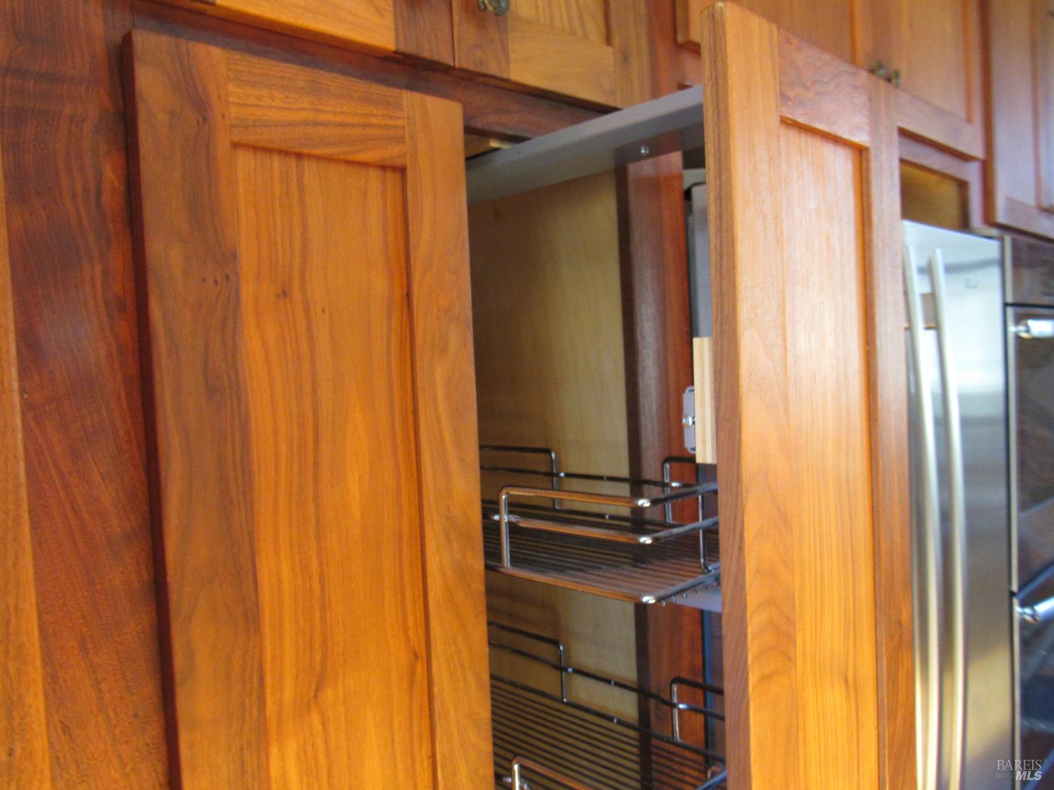 Detail Gallery Image 18 of 70 For 1900 Stagecoach Canyon Rd, Pope Valley,  CA 94567 - 4 Beds | 2/2 Baths