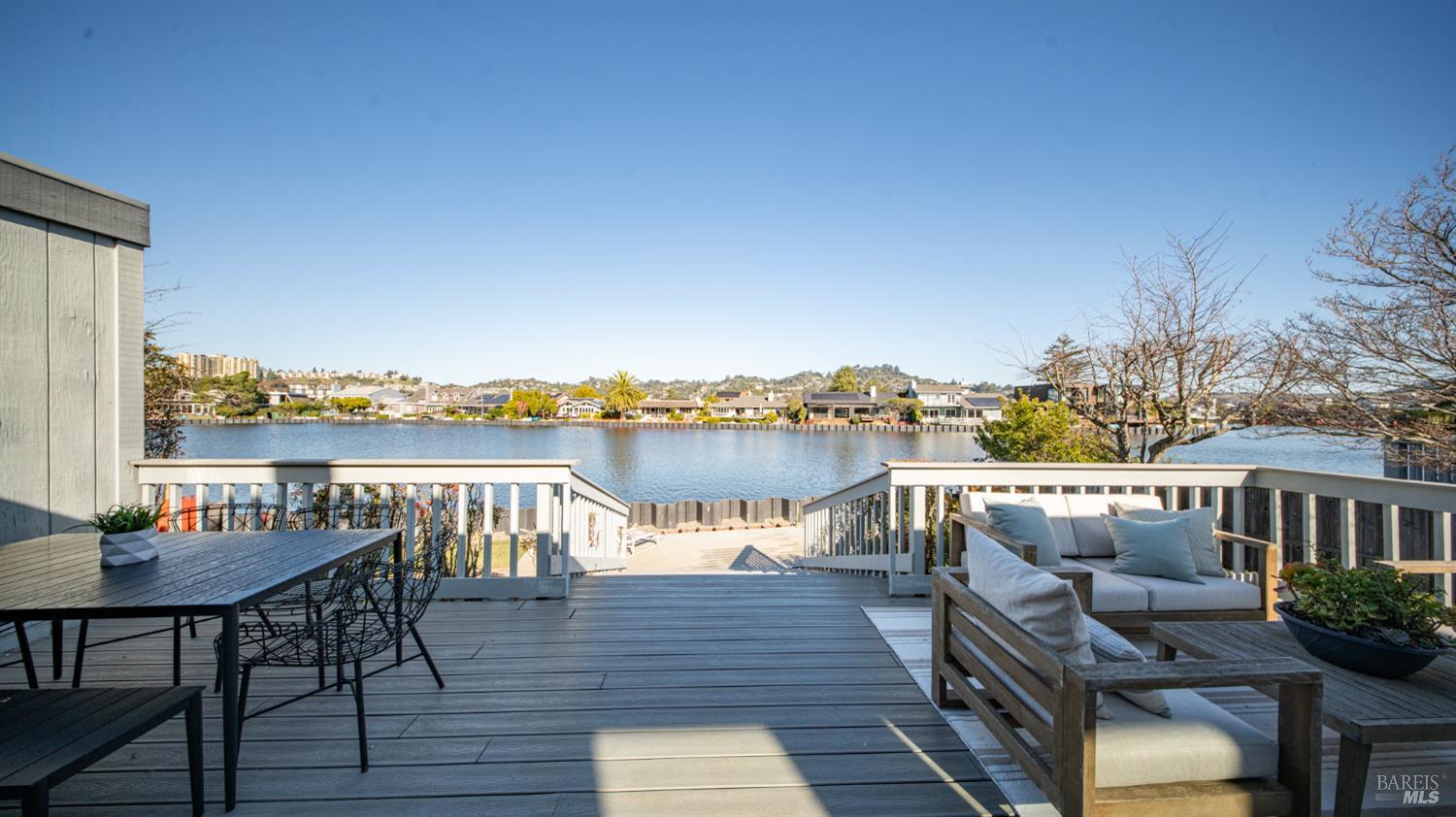 Detail Gallery Image 29 of 58 For 49 via La Brisa Unkn, Larkspur,  CA 94939 - 3 Beds | 2 Baths