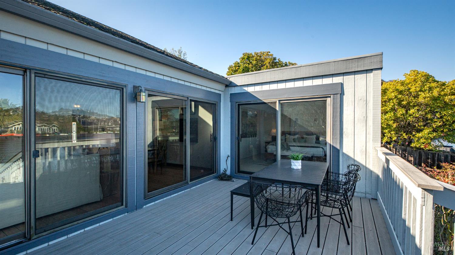 Detail Gallery Image 30 of 58 For 49 via La Brisa Unkn, Larkspur,  CA 94939 - 3 Beds | 2 Baths