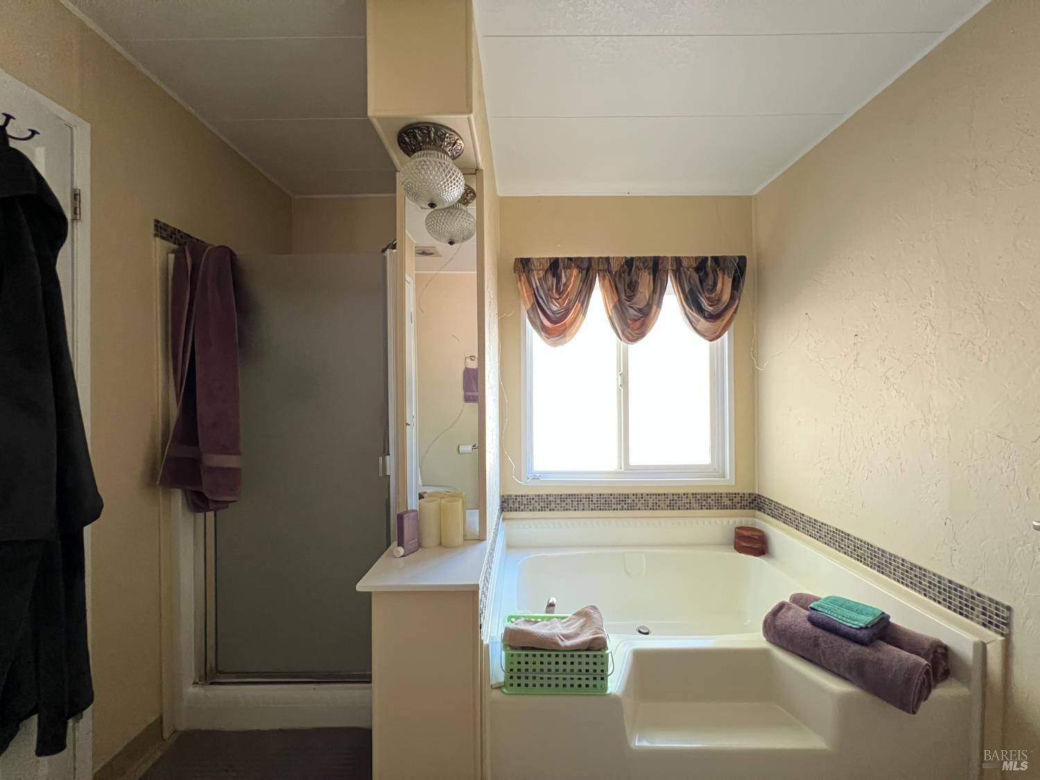 Detail Gallery Image 20 of 55 For 161 Bear Flag Rd, Sonoma,  CA 95476 - 2 Beds | 2 Baths