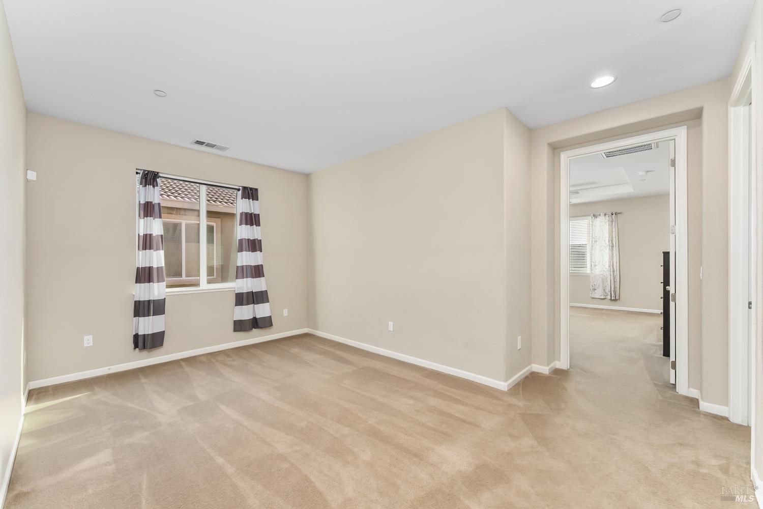 Detail Gallery Image 18 of 42 For 625 Guild Rd, Vacaville,  CA 95688 - 4 Beds | 3 Baths