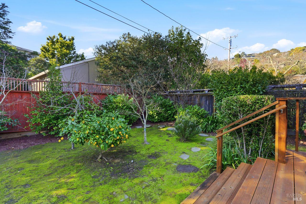 Detail Gallery Image 27 of 28 For 41 Bretano Way, Greenbrae,  CA 94904 - 2 Beds | 1 Baths