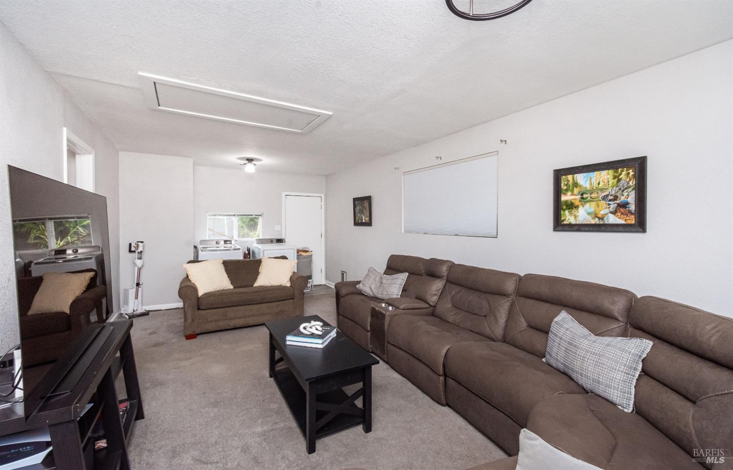 Detail Gallery Image 16 of 42 For 1596 Verna Dr, Napa,  CA 94558 - 3 Beds | 2 Baths