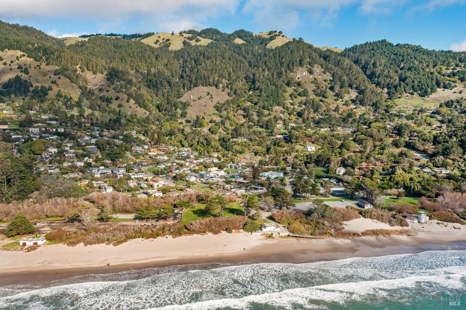 Detail Gallery Image 14 of 16 For 3488 Shoreline Highway Unkn, Stinson Beach,  CA 94970 - 2 Beds | 2 Baths