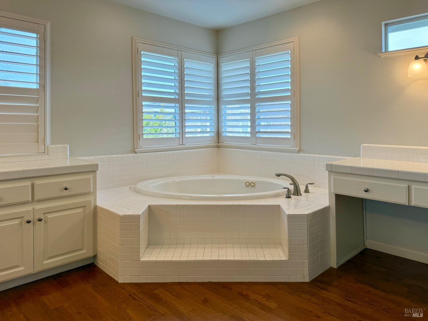 Detail Gallery Image 36 of 58 For 1876 Heritage Way, Yountville,  CA 94599 - 3 Beds | 3 Baths