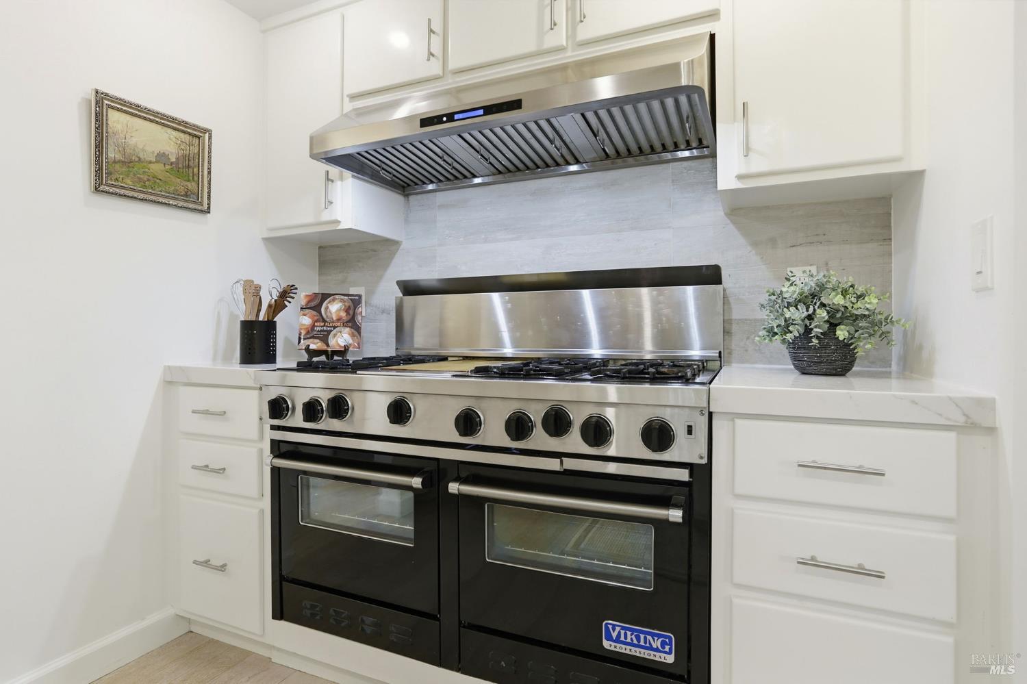 Detail Gallery Image 25 of 74 For 981 Bel Marin Keys Blvd, Novato,  CA 94949 - 3 Beds | 2 Baths