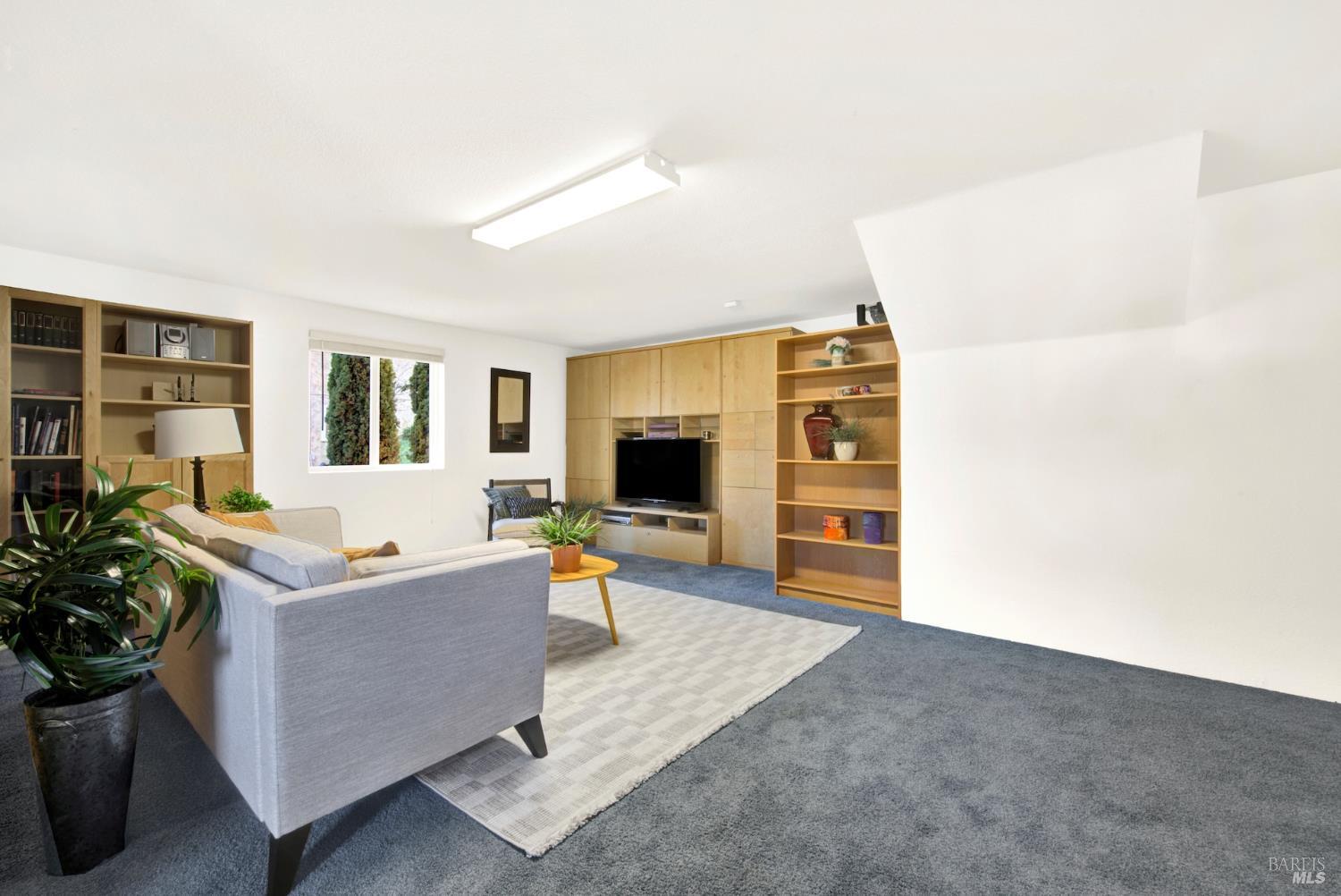 Detail Gallery Image 76 of 95 For 4615 Orchestra Pl, Fairfield,  CA 94534 - 4 Beds | 2/1 Baths