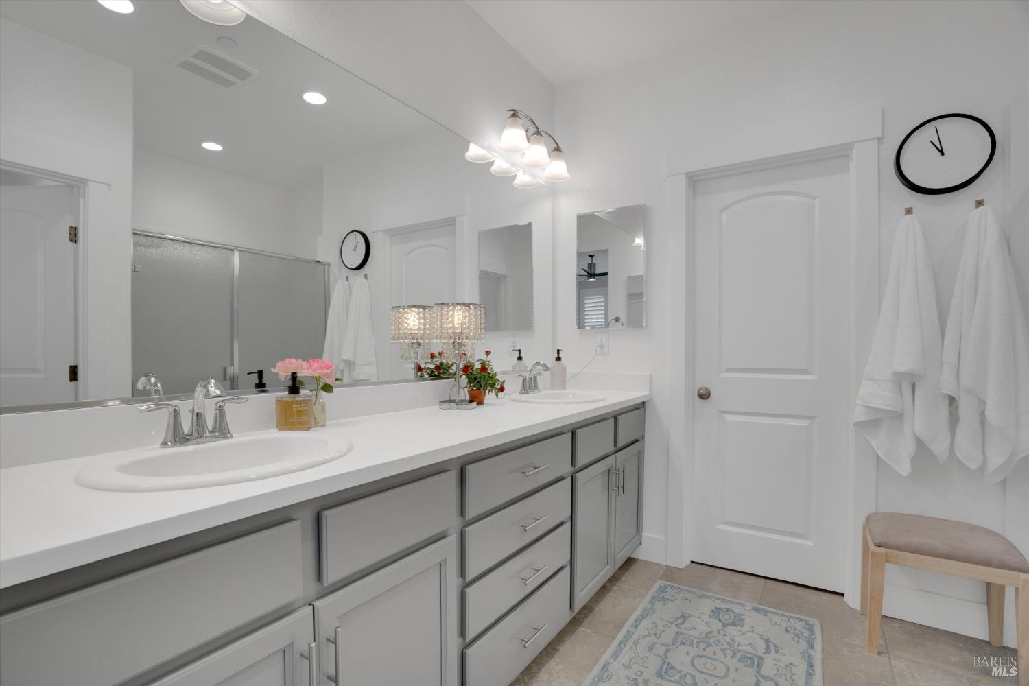 Detail Gallery Image 32 of 40 For 312 Primrose Dr, Vacaville,  CA 95687 - 4 Beds | 3 Baths