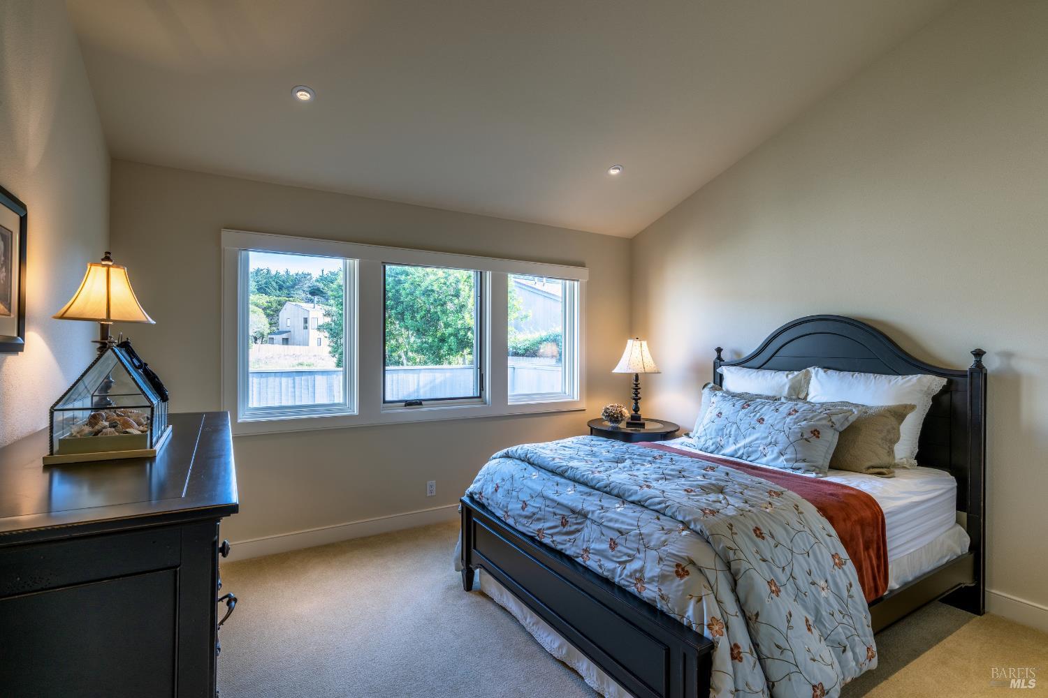 Detail Gallery Image 52 of 88 For 40897 Leeward Rd, The Sea Ranch,  CA 95497 - 3 Beds | 3 Baths