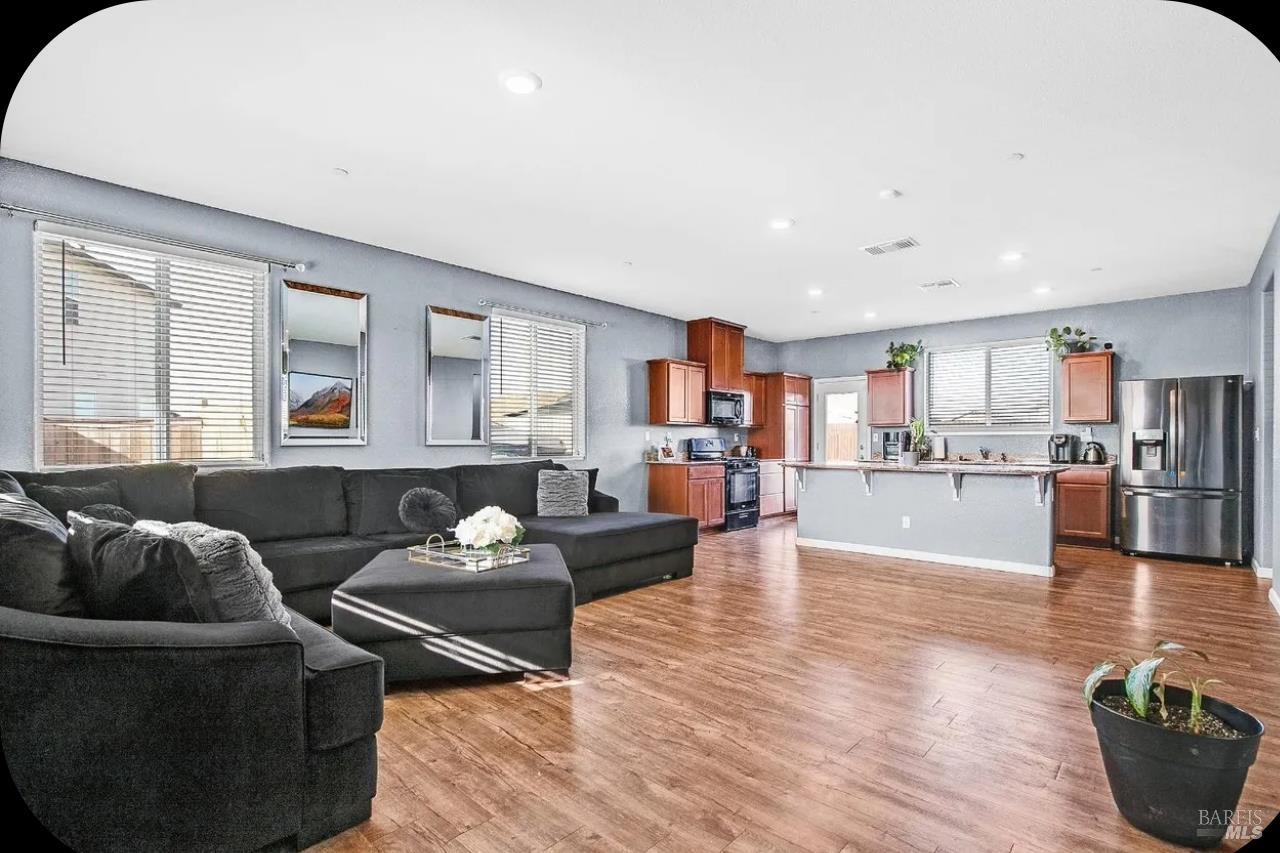 Detail Gallery Image 6 of 18 For 4476 Broadway Chase Unkn, Rio Vista,  CA 94571 - 4 Beds | 2/1 Baths