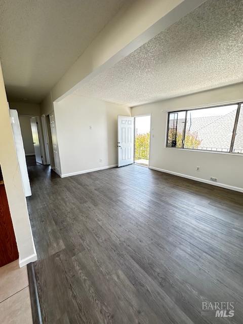 Detail Gallery Image 13 of 33 For 523 Branciforte St, Vallejo,  CA 94590 - – Beds | – Baths